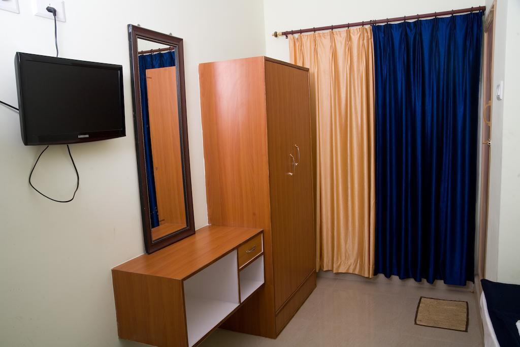 Vihas Inn Tirupati Kamer foto