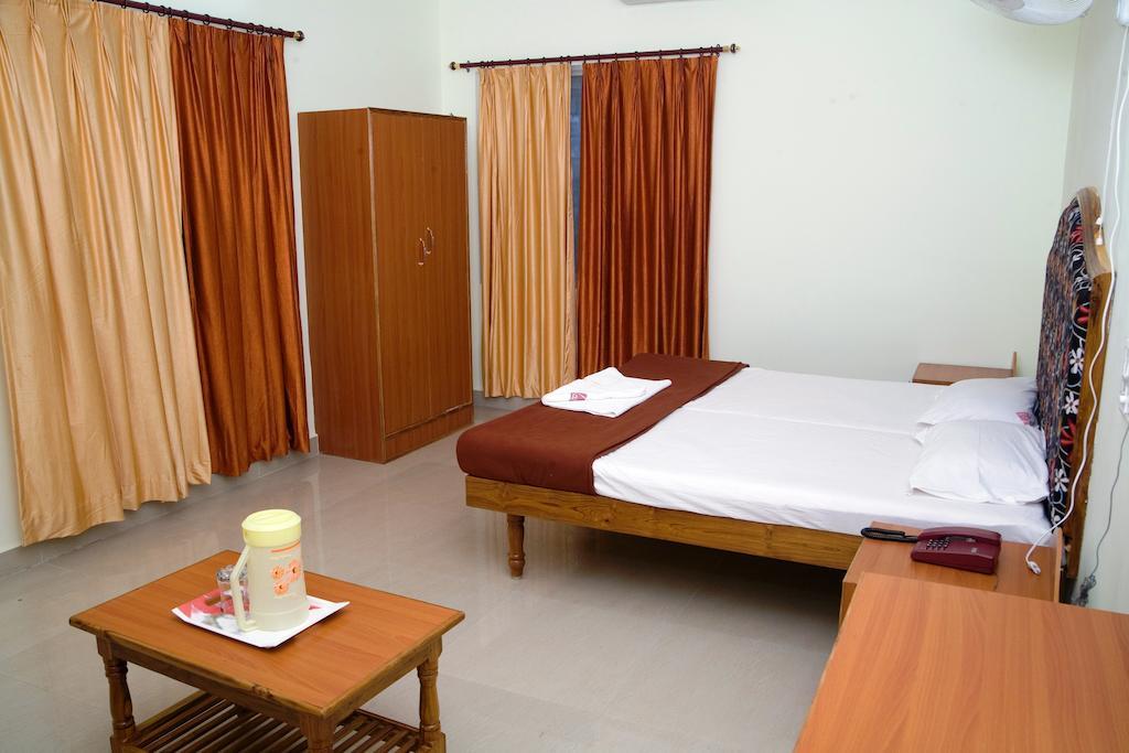 Vihas Inn Tirupati Kamer foto